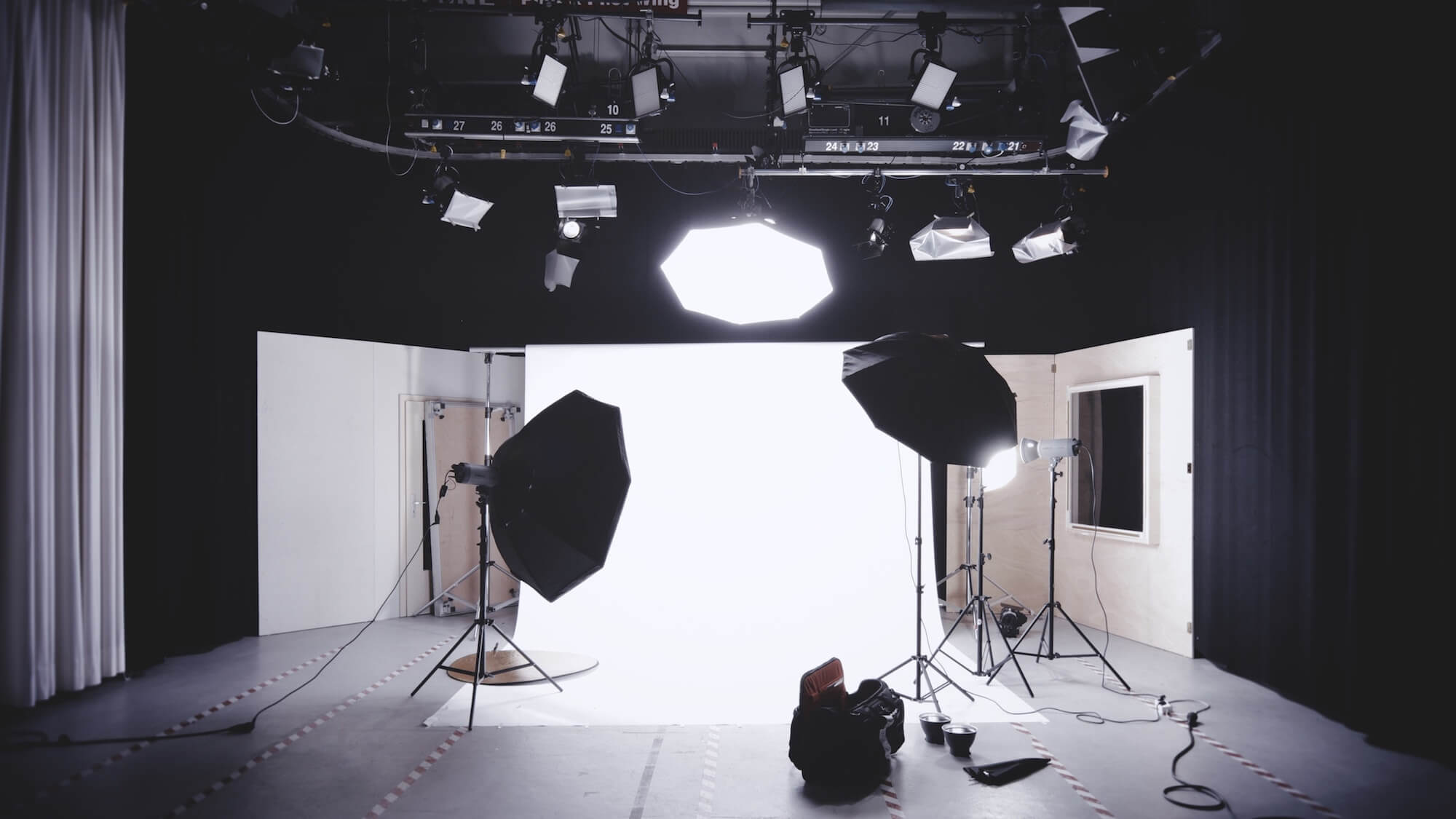 Post with Slideshow alexander dummer 124674 unsplash (1)